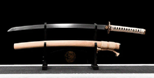 ¿Cuál es la espada japonesa utilizada en la Segunda Guerra Mundial?